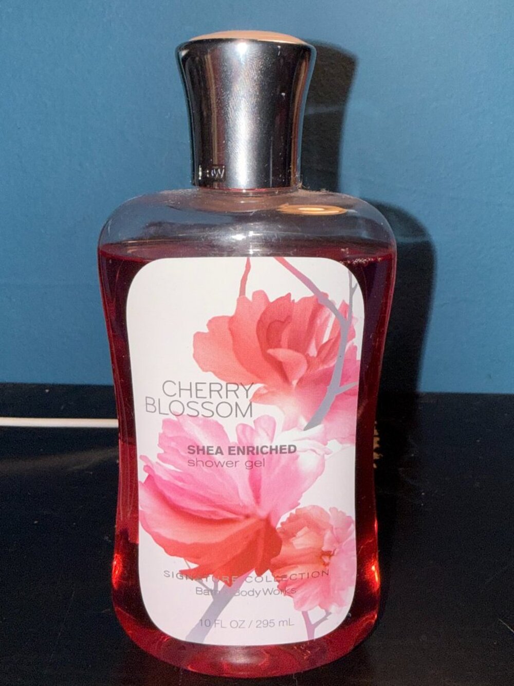 Vintage Japanese Cherry Blossom Shower gel (10oz) Bath and body works